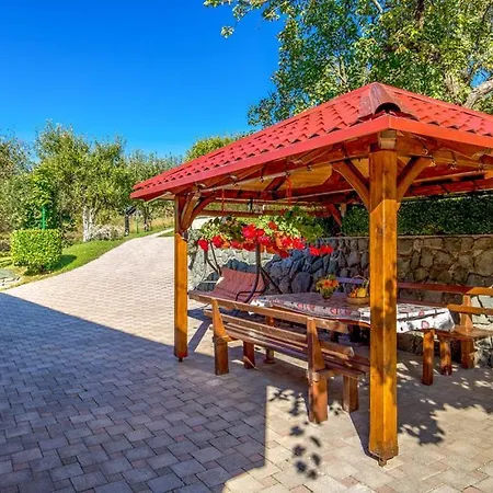 アパート Apartman